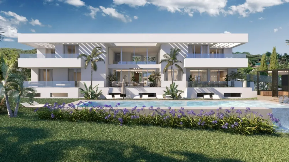Luxueuse maison neuve avec vue sur la mer à El Paraiso Golf, près d'Estepona
