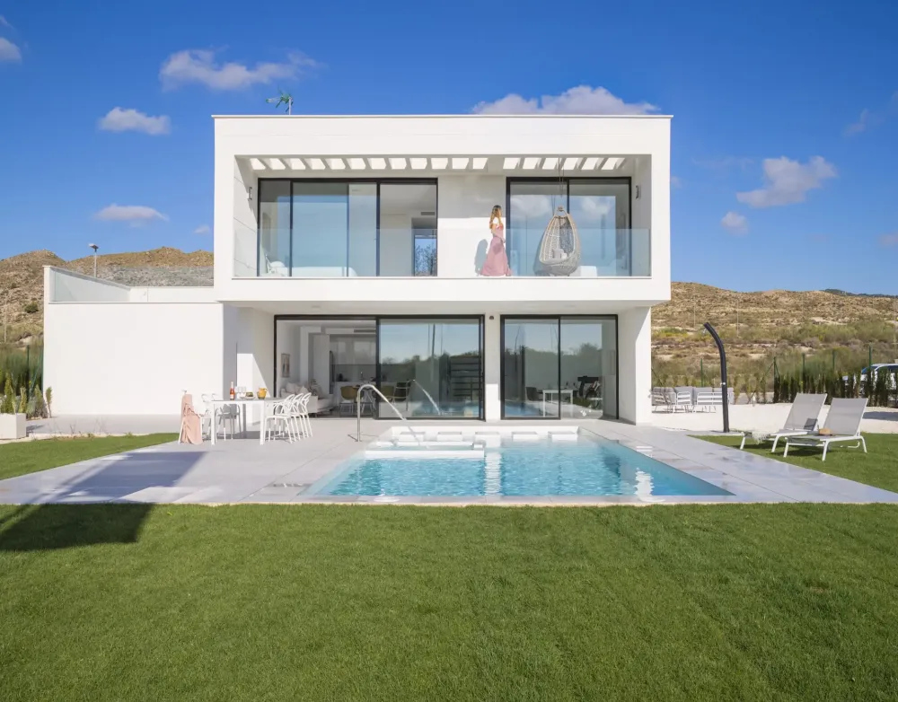 Frontline golf villa for sale with 3 bedrooms and private pool in Altaona Golf, Murcia