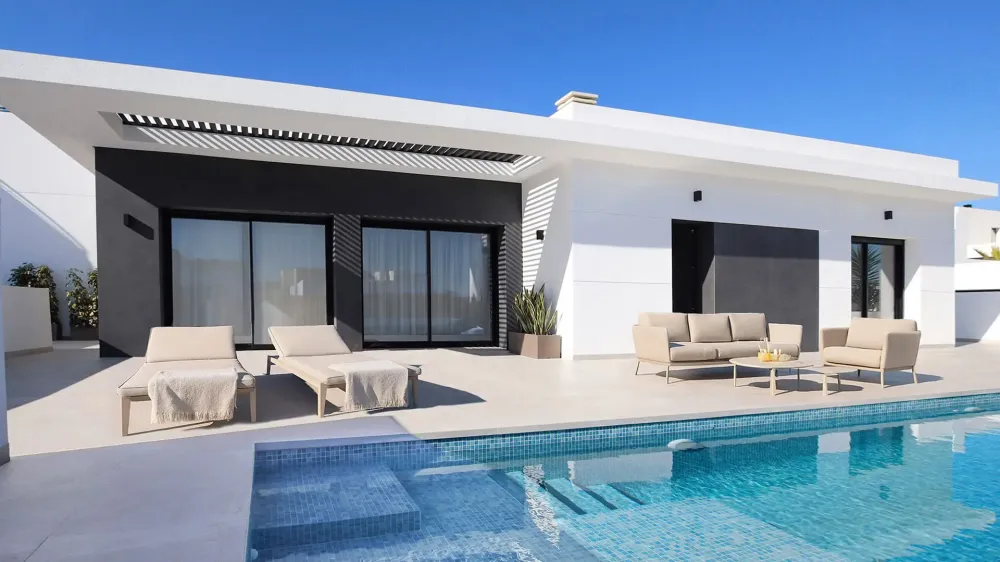 Villa clé en main de 4 chambres à vendre à Ciudad Quesada