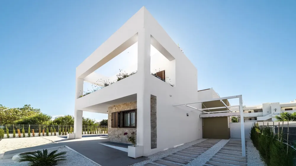Moderne halfvrijstaande villa te koop vlakbij het strand in Mar de Pulpí