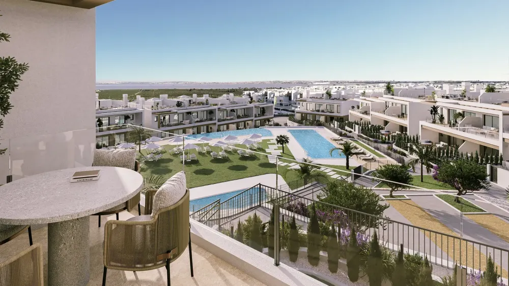 Penthouse with 2 bedrooms and solarium in Los Balcones, Torrevieja