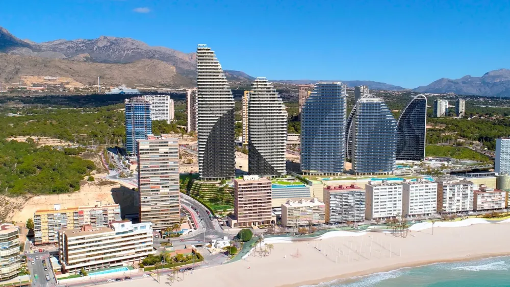 Apartment with 4 bedrooms and sea views in Benidorm