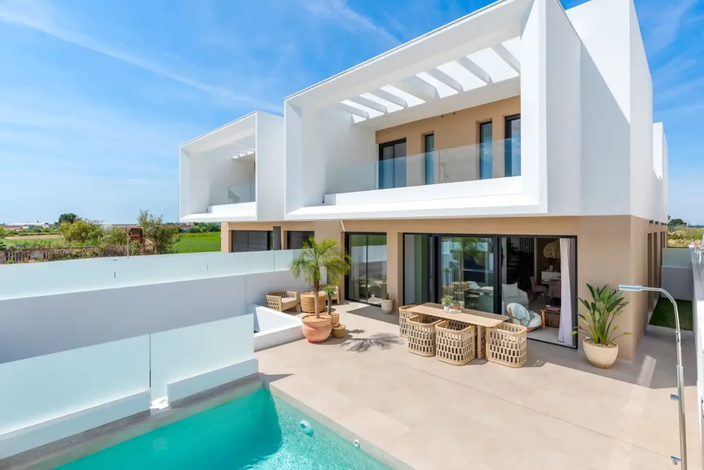 Modern semi-detached villa with 3 bedrooms for sale in Dolores