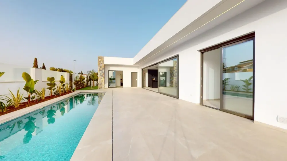 Stilvolle Villa zum Verkauf in Los Alcázares am Serena Golf