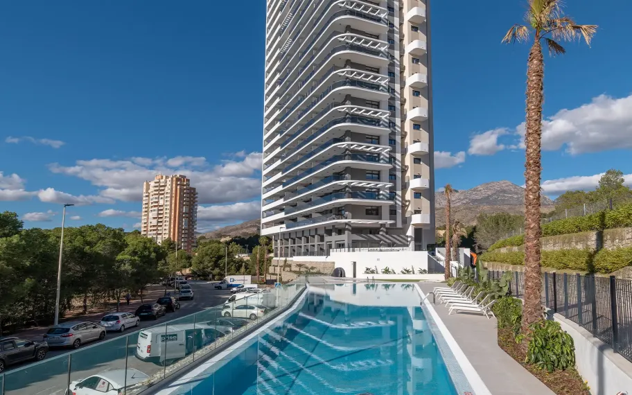 Atemberaubende Wohnung mit 2 Schlafzimmern zum Verkauf mit atemberaubendem Meerblick in Benidorm