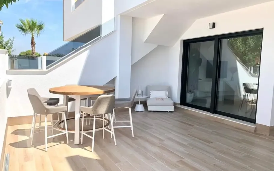 Ground floor apartments with 3 bedrooms for sale in Pilar de la Horadada