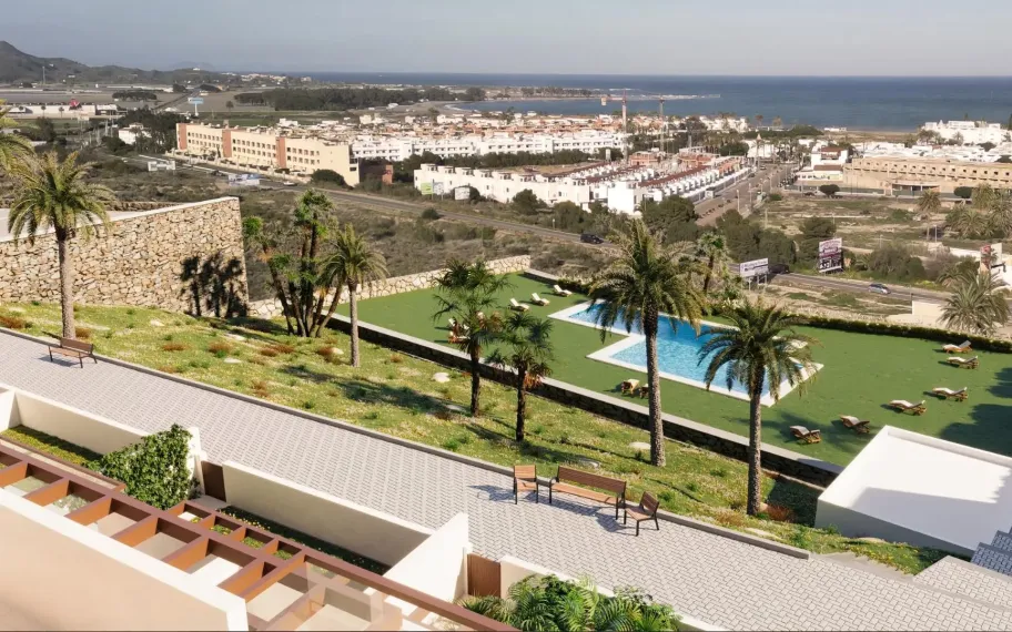 FULLY FURNISHED! Apartment with 3 bedrooms and sea views in Vera