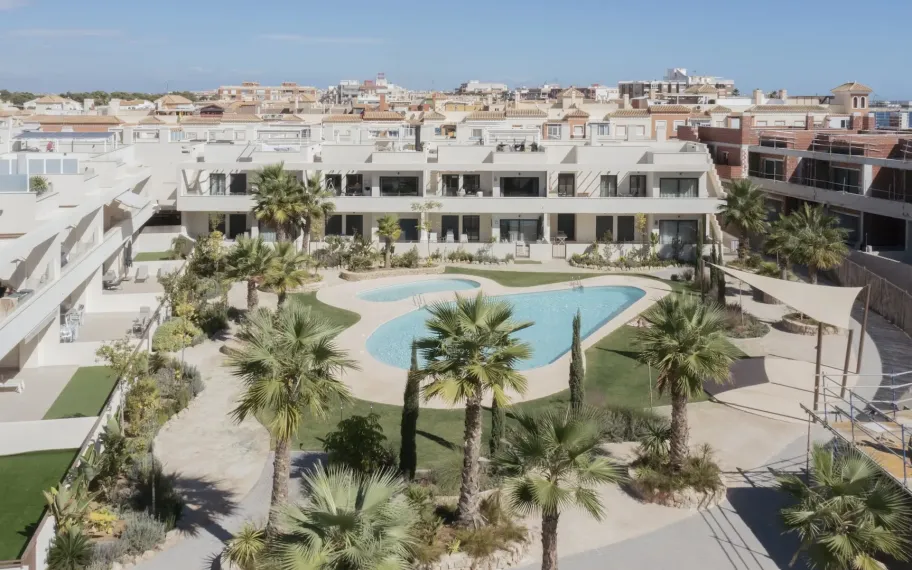 Penthouse with solarium, 200m from the beach in Torrevieja