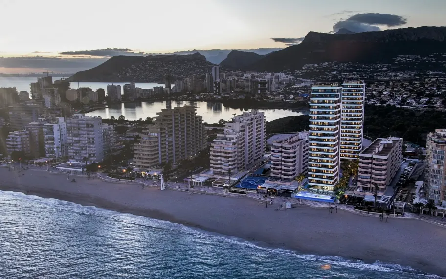 Penthouse duplex 3 chambres en première ligne à La Fossa, Calpe, à vendre