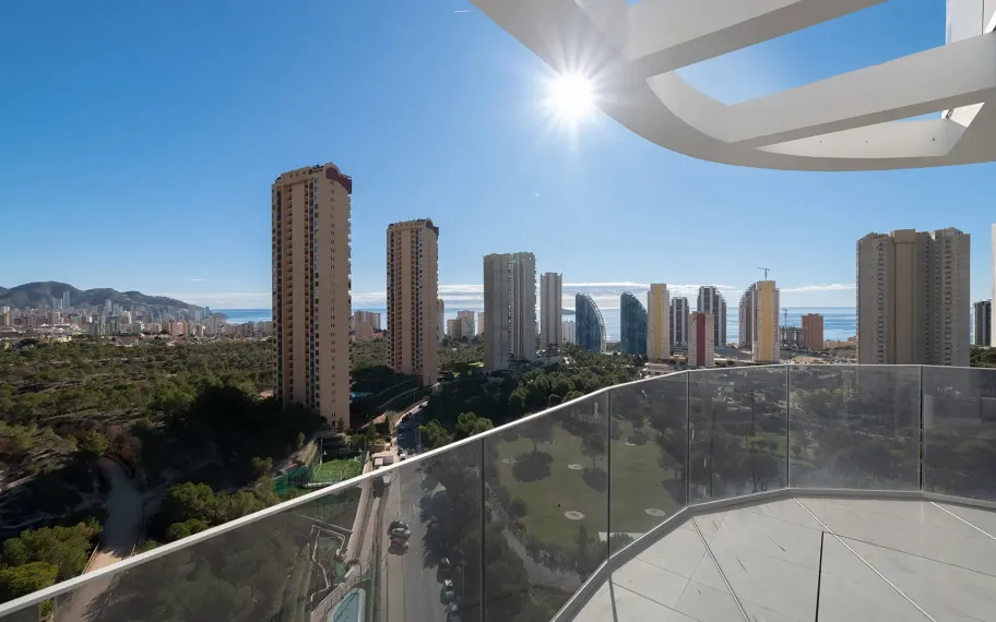 Apartment mit 3 Schlafzimmern und Meerblick in Benidorm