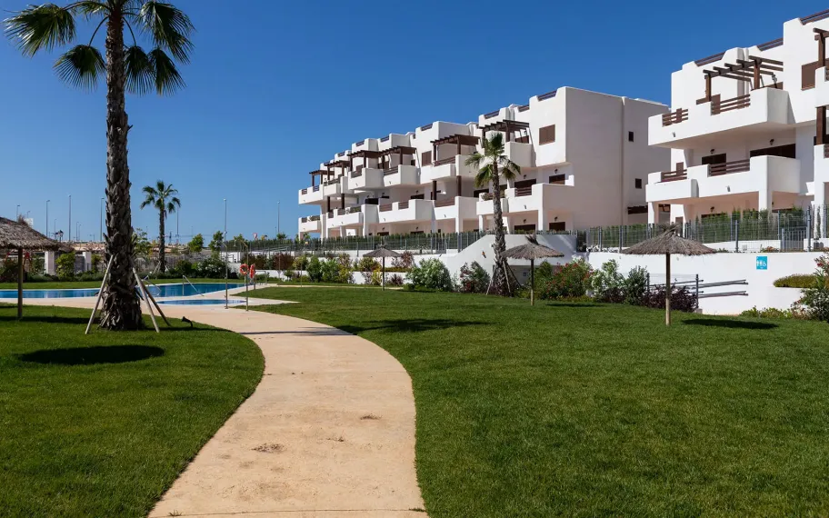 Strandappartement met terras of tuin bij Playa Los Nardos, Pulpi