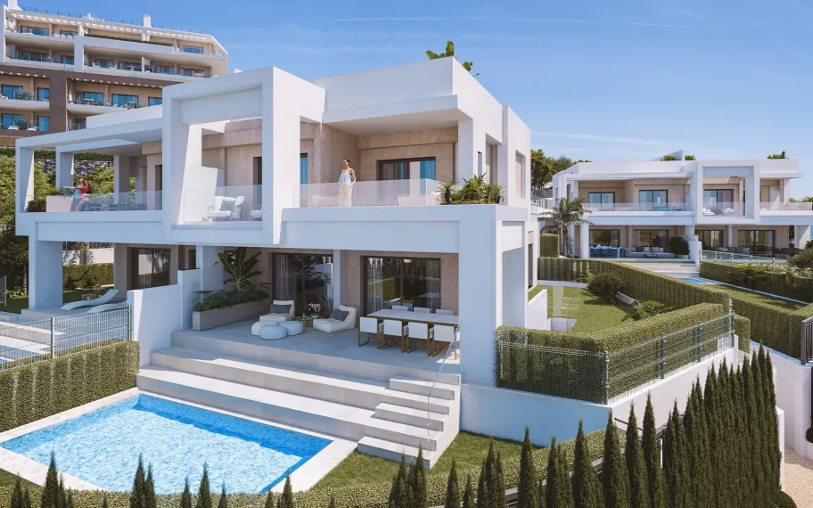 Villa jumelée de luxe à vendre à Estepona