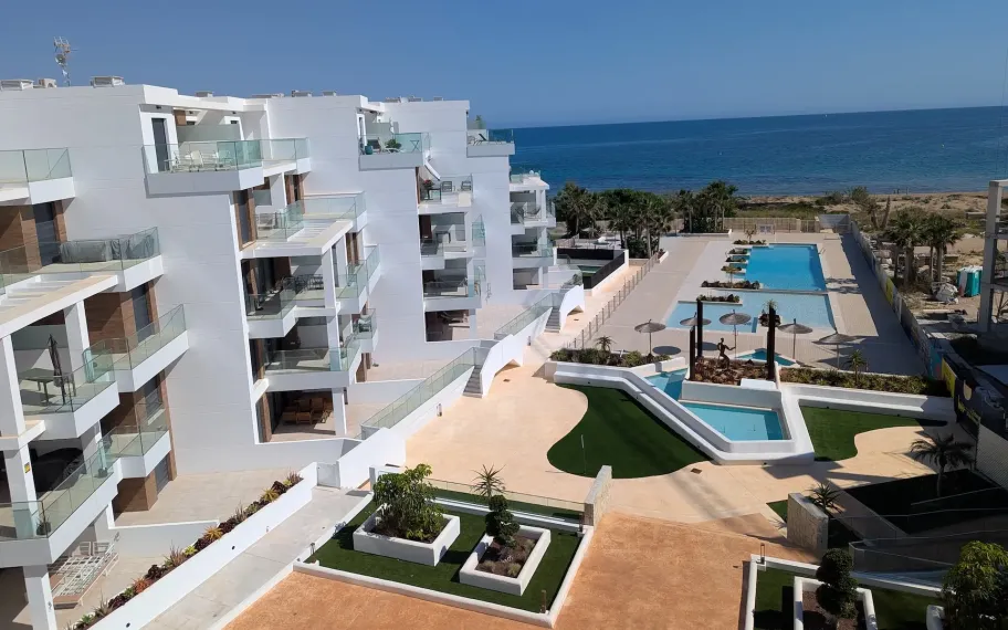 Penthouse mit 3 Schlafzimmern und Meerblick zu verkaufen in Denia