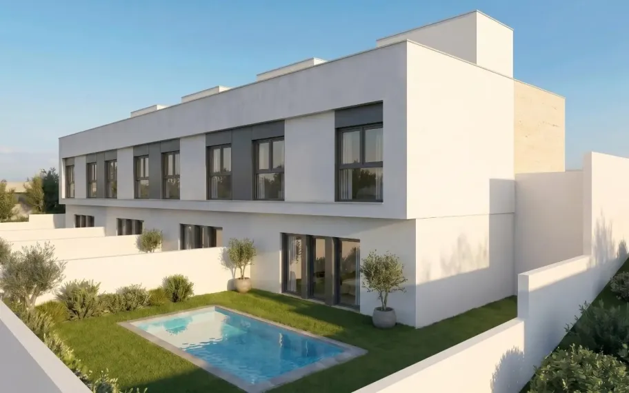 Townhouse for sale in Mazarrón with a private pool