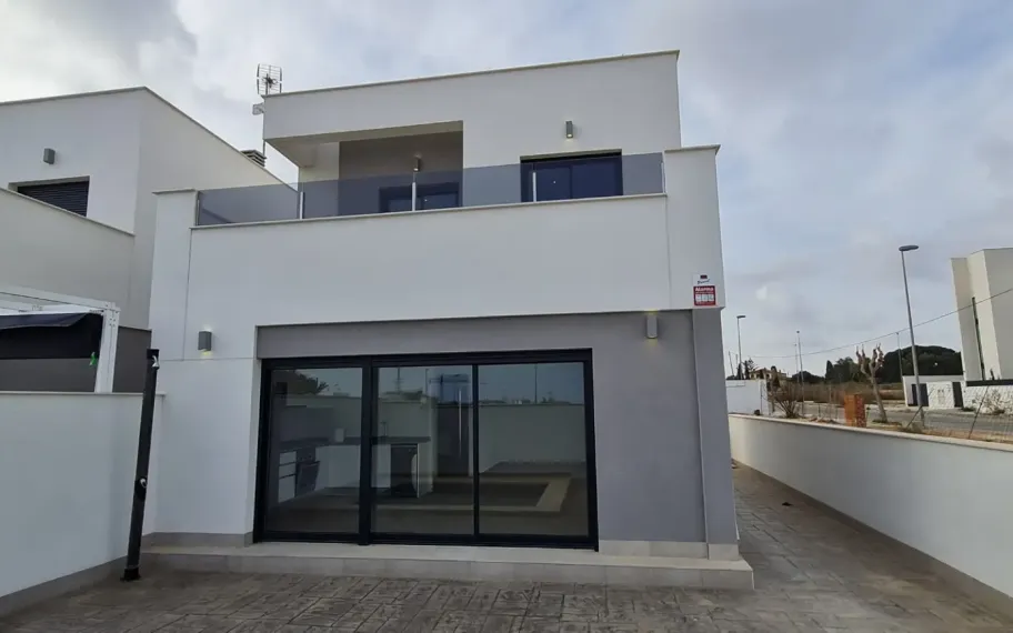 Exclusive Contemporary Villas for Sale in Los Dolses, Orihuela Costa